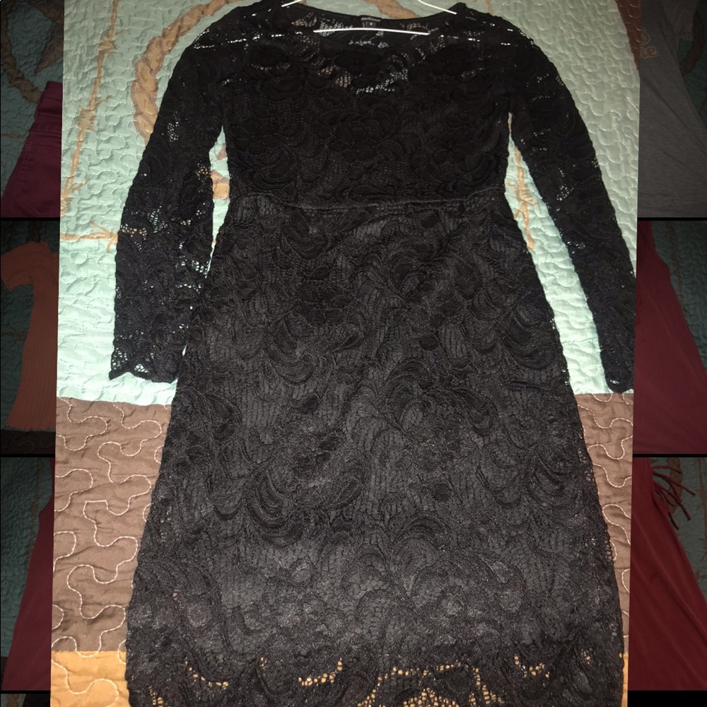 LITTLE BLACK DRESS😍